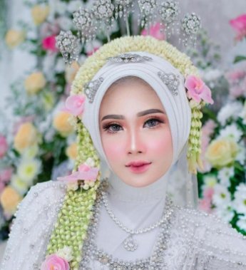 Jasa Make Up Artist Hijab